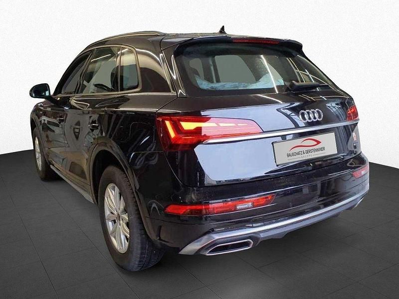Gebraucht Audi Q5 S-Line 265 PS (194 kW) 2022 Mythosschwarz metallic SUV