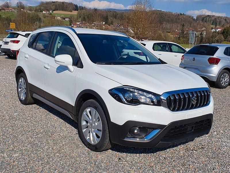Weiß Gebraucht 2024 Suzuki SX4 S-Cross Comfort SUV | 23.990 € (Guter Preis) - Bild 1/4