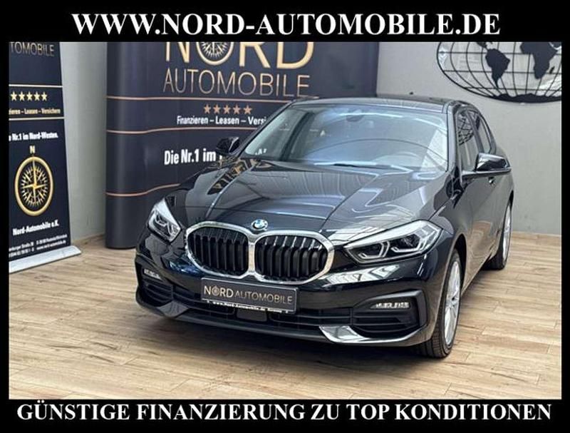 Black sapphire metal (metallic) Gebraucht 2023 BMW 120 Advantage Kleinwagen | 20.890 € (Superpreis) - Bild 1/3