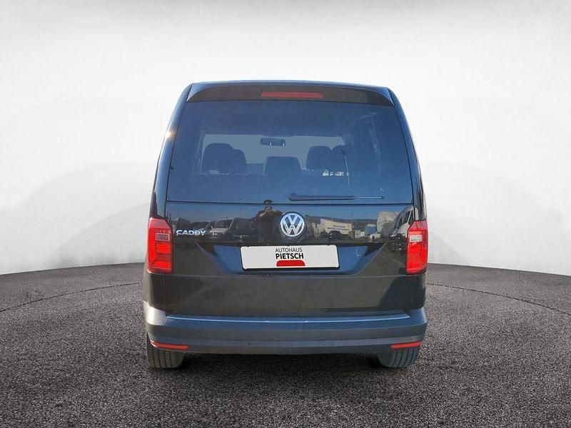 Gebraucht VW Caddy Basis 131 PS (96 kW) 2019 Schwarz Van / Kleinbus
