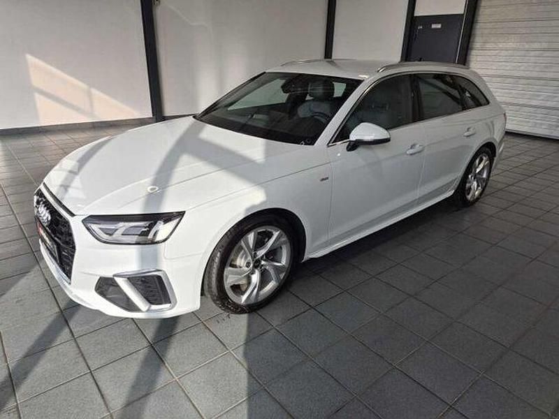 Gebraucht Audi A4 S-Line 163 PS (119 kW) 2022 Weiß Kombi