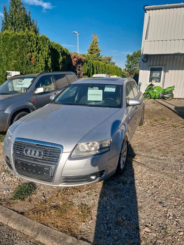 Gebraucht 2006 Audi A6 Kombi | 2.000 € (Guter Preis) - Bild 1/4