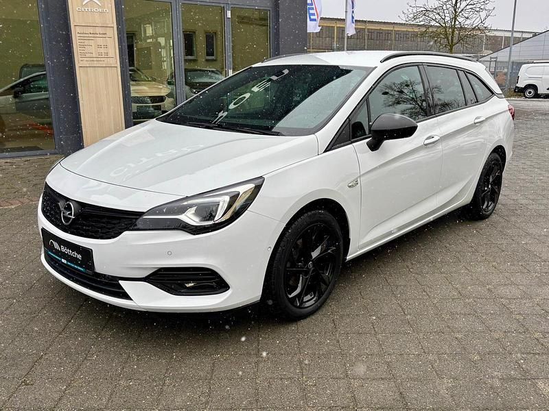 Gebraucht Opel Astra Ultimate 131 PS (96 kW) 2022 Weiß Kombi