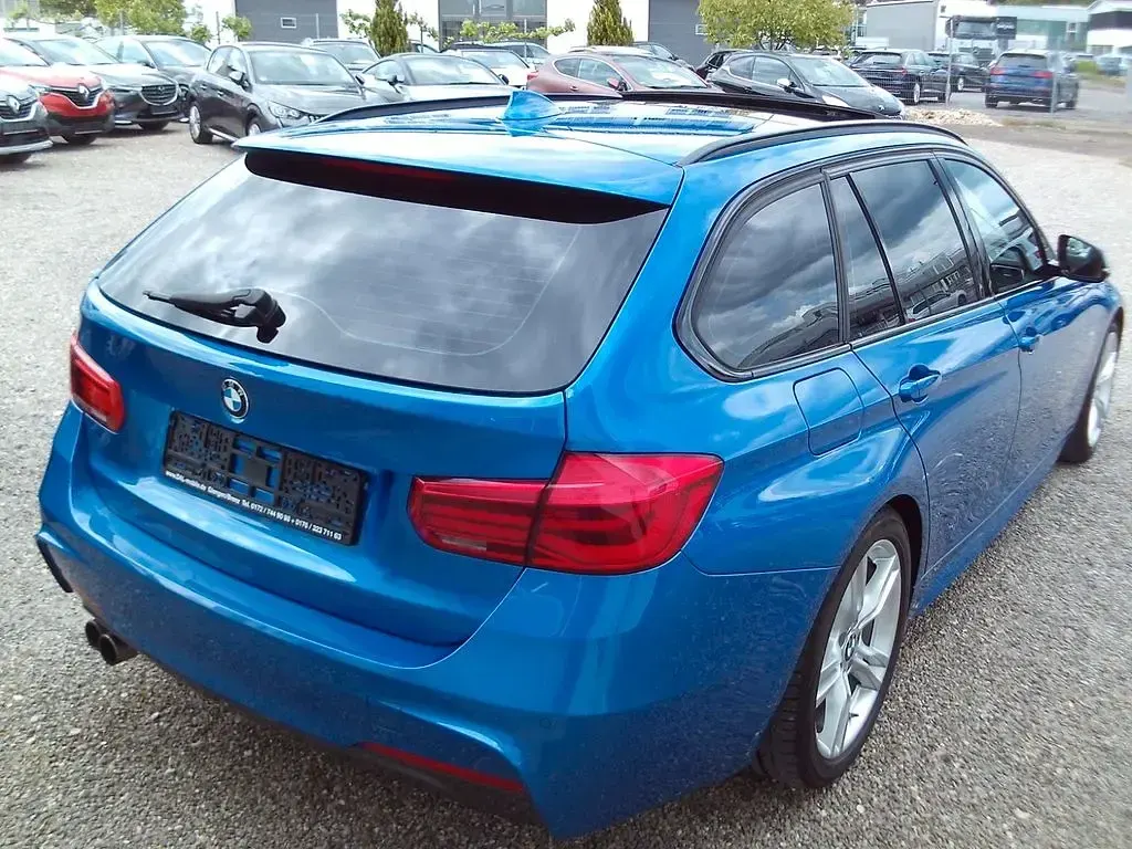 Käytetty BMW 330 M Sport 252 HP (185 kW) 2016 Sininen Farmari