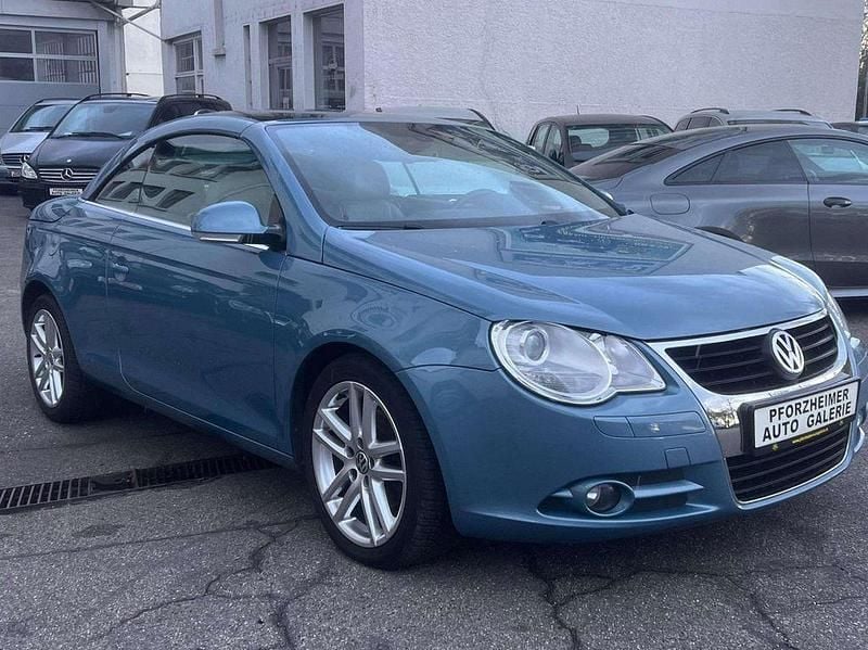 Gebraucht VW Eos 150 PS (110 kW) 2007 Eismeerblau metallic (metallic) Cabrio