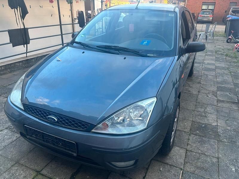 Gebraucht Ford Focus 101 PS (74 kW) 2003 Grau Kleinwagen