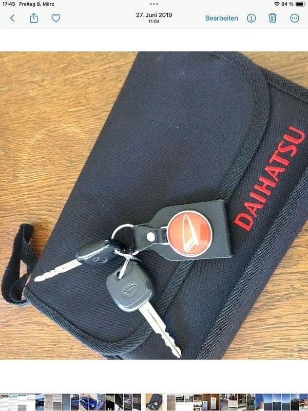 Blau Gebraucht 1999 Daihatsu Cuore Kleinwagen | 2.790 € - Bild 1/4