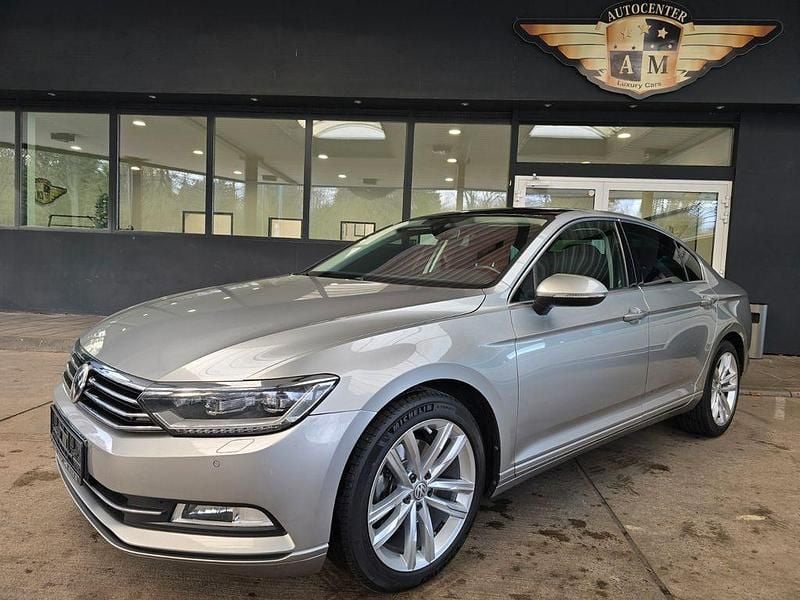 Tungsten silver (metallic) Gebraucht 2016 VW Passat Comfortline Limousine | 13.950 € (Fairer Preis) - Bild 1/4