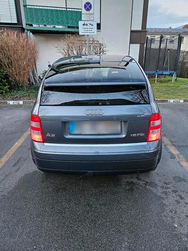 Gebraucht Audi A2 110 PS (80 kW) 2003 Grau Kleinwagen