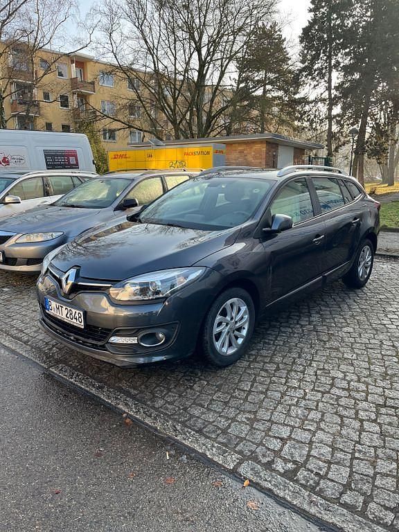 Gebraucht Renault Mégane III 110 PS (80 kW) 2014 Grau Limousine