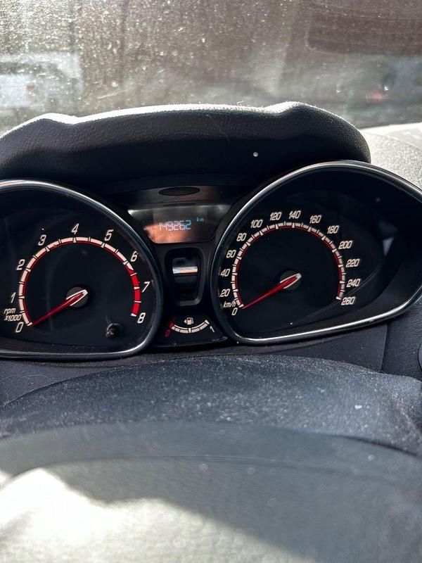 Gebraucht Ford Fiesta ST 182 PS (133 kW) 2017 Weiß Kleinwagen