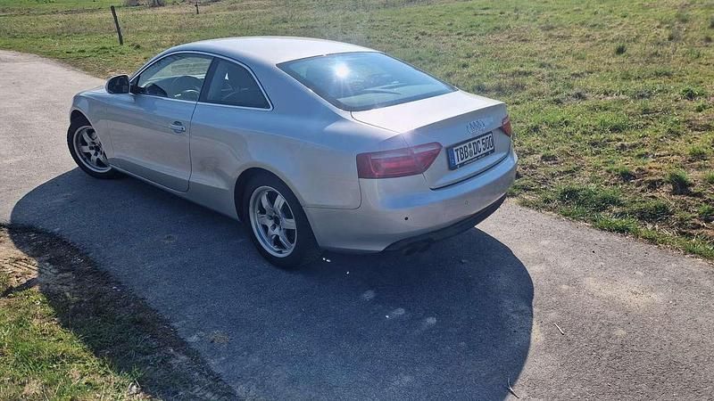 Gebraucht Audi A5 170 PS (125 kW) 2008 Silber Coupé