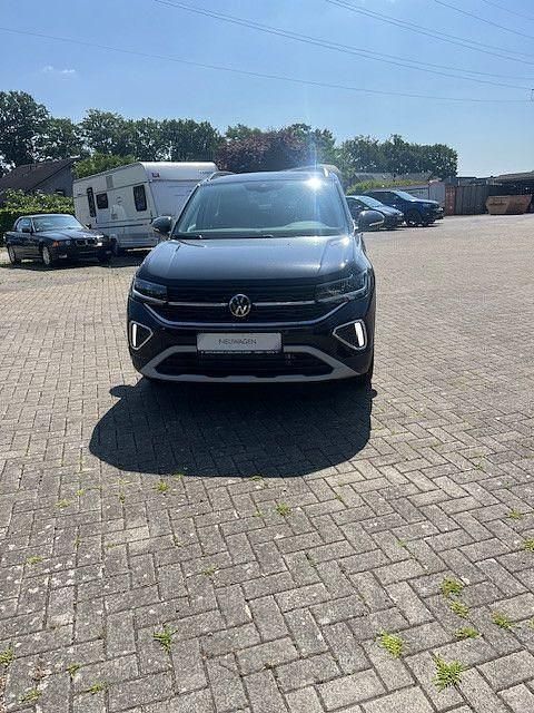 Schwarz Neu 2025 VW T-Cross Life SUV | 27.990 € (Fairer Preis) - Bild 1/4
