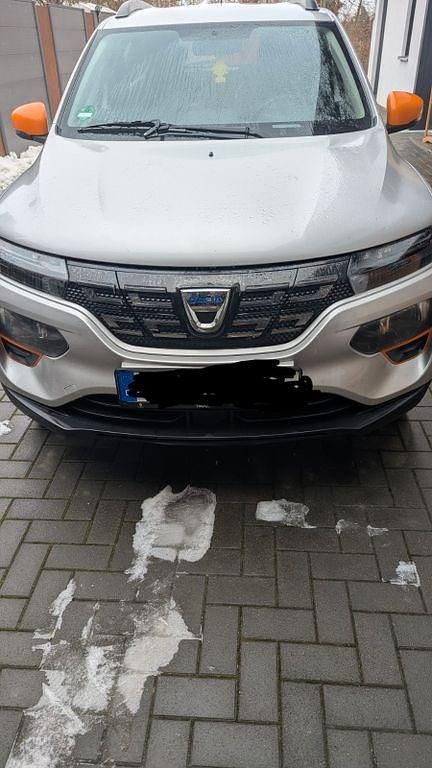 Silber Gebraucht 2021 Dacia Spring Comfort Plus Kleinwagen | 9.000 € (Fairer Preis) - Bild 1/4