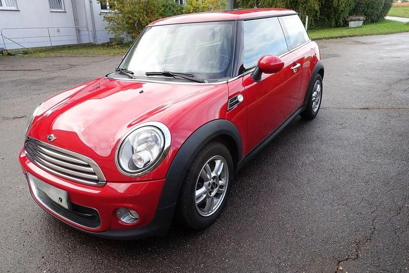Rot Gebraucht 2012 Mini ONE Kleinwagen | 4.500 € (Fairer Preis) - Bild 1/4