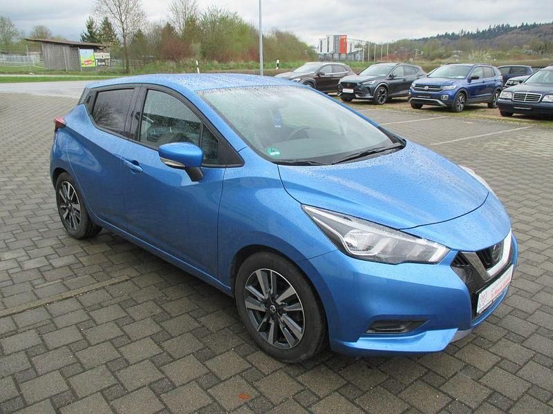 Gebraucht Nissan Micra Acenta 90 PS (66 kW) 2018 Blau Kleinwagen