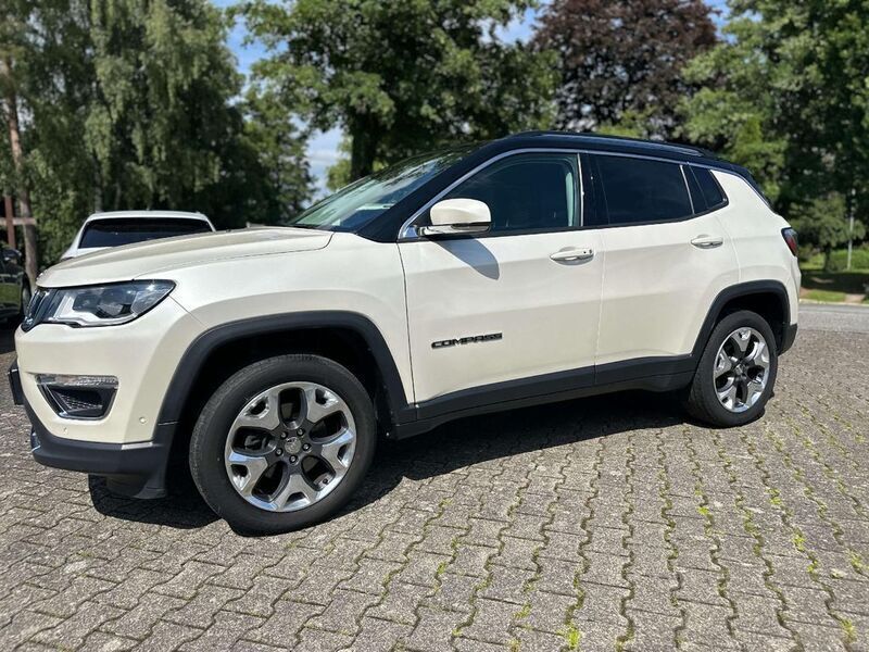 Pearl white tricoat Gebraucht 2019 Jeep Compass Limited SUV | 16.990 € (Guter Preis) - Bild 1/4