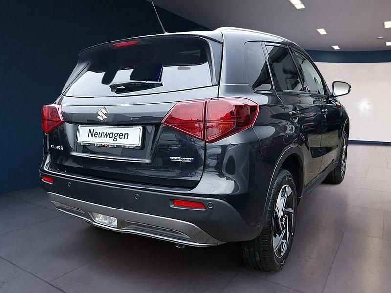 Neu Suzuki Vitara Comfort+ 110 PS (80 kW) 2026 Schwarz SUV