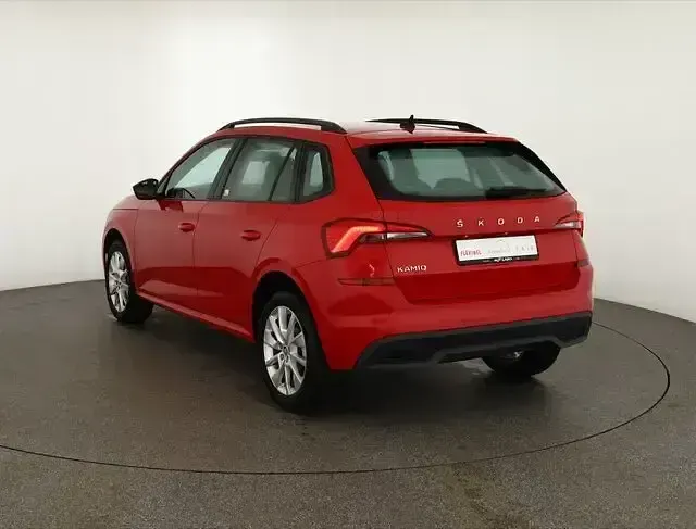 Gebraucht Skoda Kamiq Active 95 PS (69 kW) 2019 Rot SUV