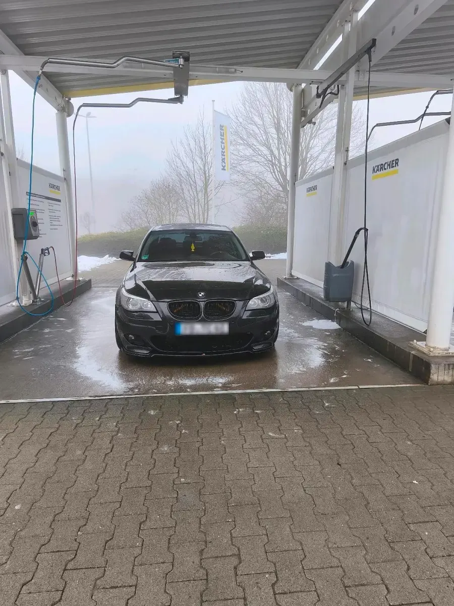 Gebraucht BMW 525 M Sport 192 PS (141 kW) 2004 Schwarz Limousine