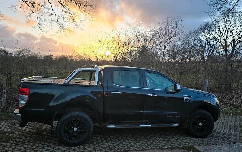 Gebraucht Ford Ranger Limited 200 PS (147 kW) 2015 Schwarz Pickup
