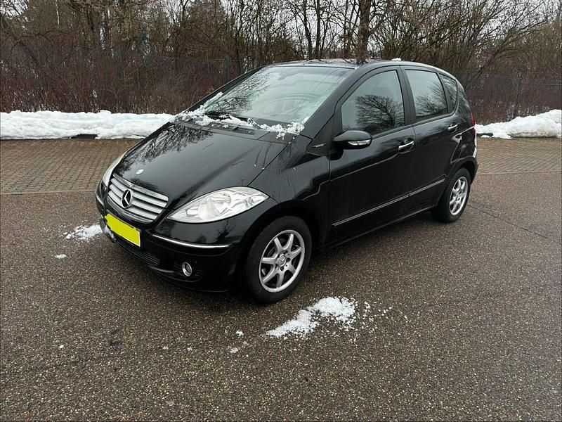 Schwarz Gebraucht 2006 Mercedes A170 Elegance Kleinwagen | 1.450 € (Fairer Preis) - Bild 1/4