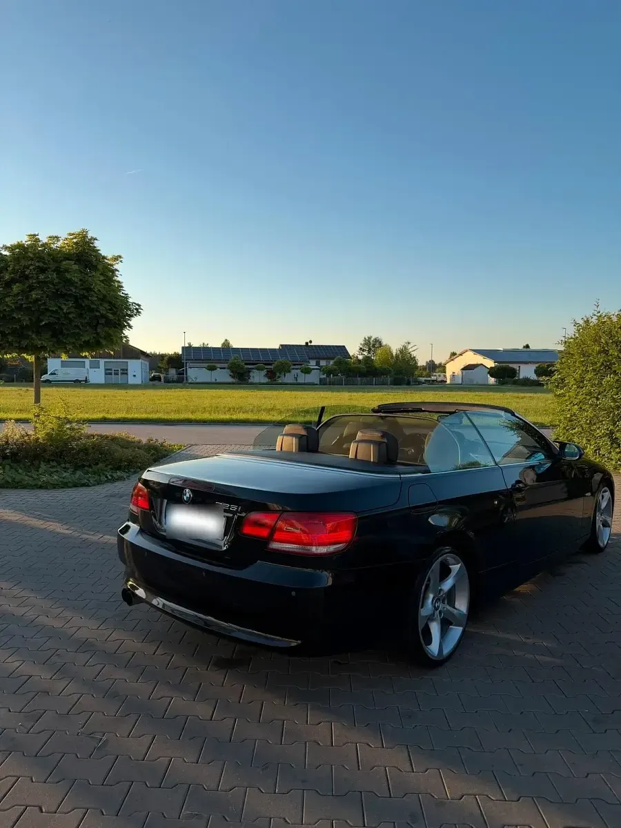 Gebraucht BMW 325 Cabriolet Performance 218 PS (160 kW) 2007 Schwarz Cabrio