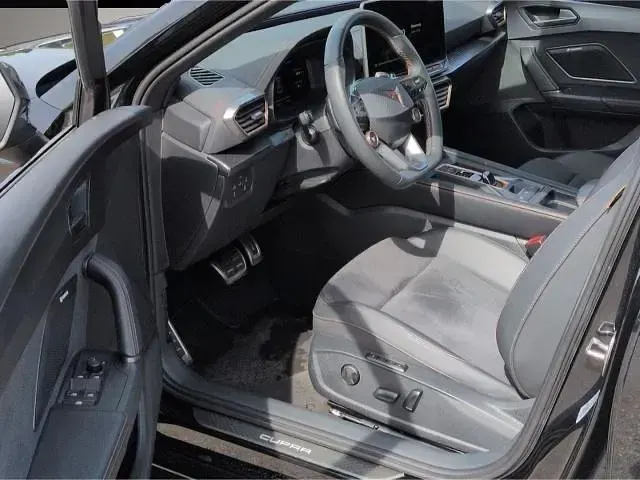 Gebraucht Cupra Leon VZ 333 PS (244 kW) 2025 Manufacturer