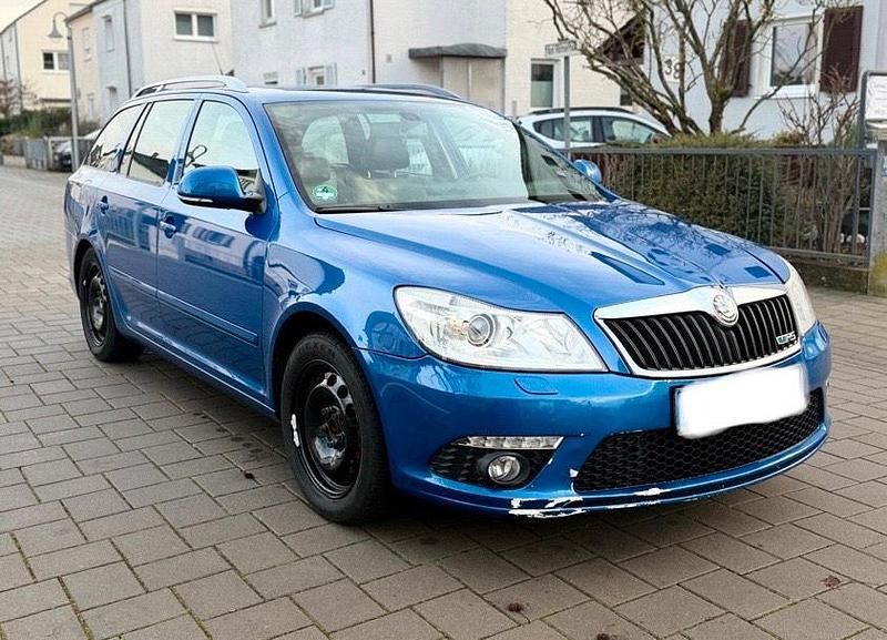 Blau Gebraucht 2010 Skoda Octavia RS Kombi | 3.100 € (Superpreis) - Bild 1/4