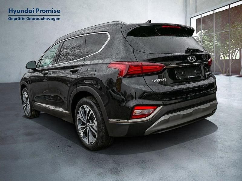Gebraucht Hyundai Santa Fe Premium 200 PS (147 kW) 2019 Phantom black (schwarz) SUV