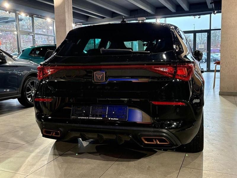 Gebraucht Cupra Leon 204 PS (150 kW) 2022 Mitternachtsschwarz Limousine