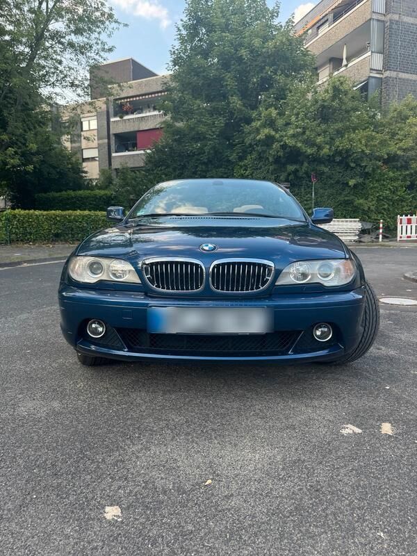 Blau Gebraucht 2005 BMW 320 Cabriolet Cabrio | 6.500 € (Fairer Preis) - Bild 1/4