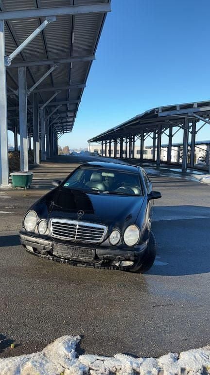 Schwarz Gebraucht 1999 Mercedes CLK200 Coupé | 900 € (Superpreis) - Bild 1/4