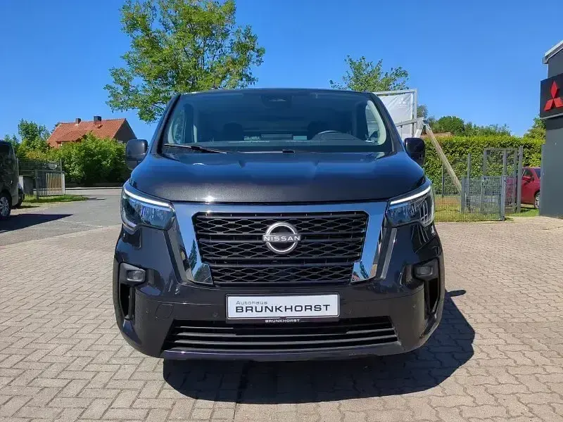 Gebraucht Nissan Primastar Tekna 150 PS (110 kW) 2025 Schwarz (midnightschwarz) Van / Kleinbus