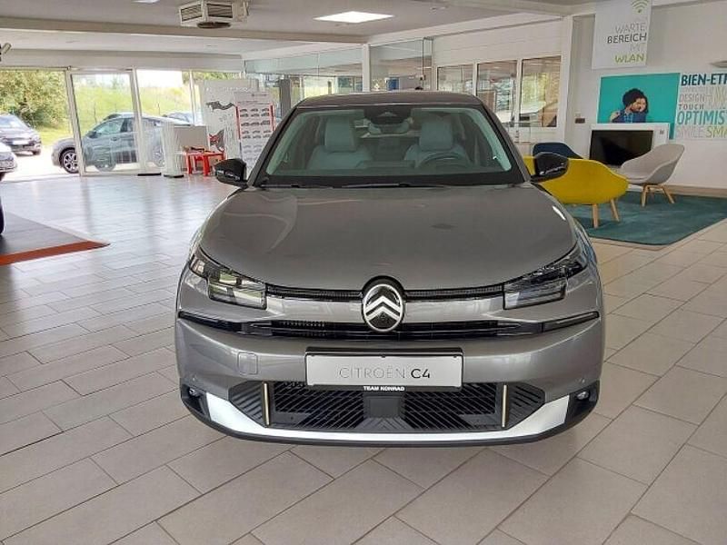 Neu Citroën C4 145 PS (106 kW) 2025 Grau Limousine