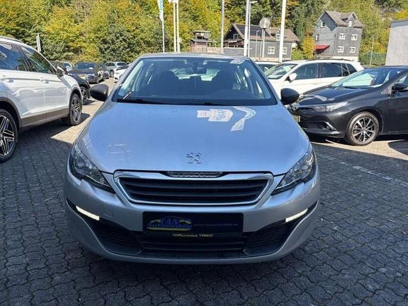 Gebraucht Peugeot 308 Access 82 PS (60 kW) 2014 Grau Limousine