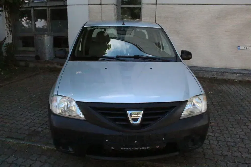 Gebraucht Dacia Pick up Ambiance 149 PS (109 kW) 2012 Grau Pickup