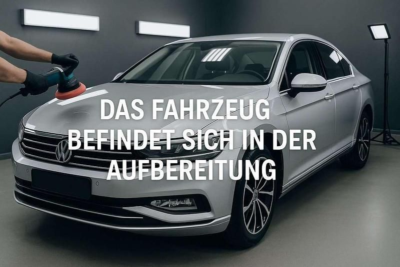 Braun Gebraucht 2016 Skoda Octavia Joy Kombi | 10.890 € (Guter Preis) - Bild 1/1