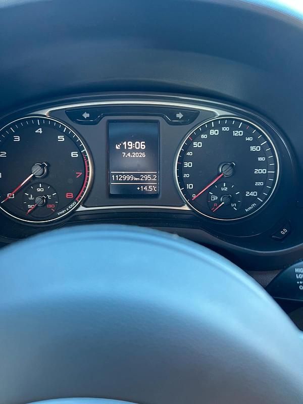 Gebraucht Audi A1 S-Line 95 PS (69 kW) 2015 Weiß Kleinwagen