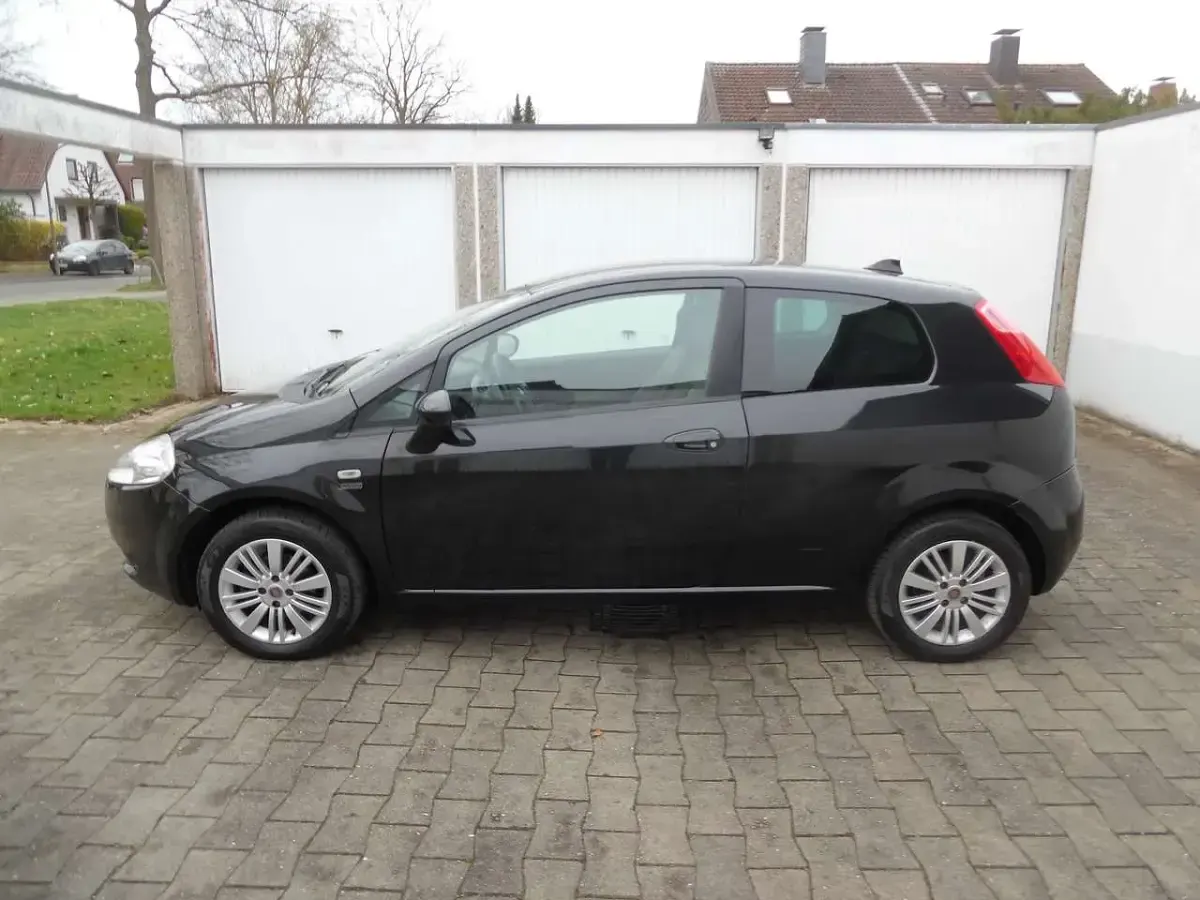 Gebraucht Fiat Grande Punto 65 PS (47 kW) 2006 Crossover schwarz Kleinwagen