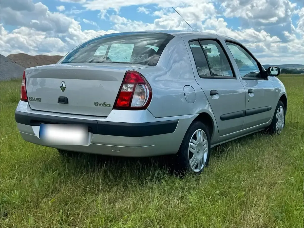 Gebraucht Renault Clio 75 PS (55 kW) 2005 Silber Kleinwagen
