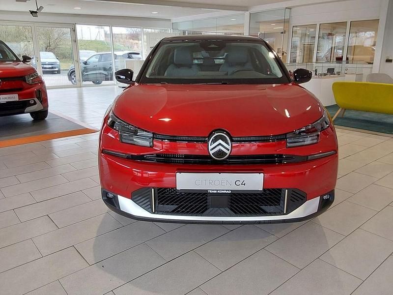 Neu Citroën C4 145 PS (106 kW) 2026 Rot SUV