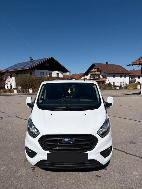 Gebraucht Ford Transit Custom Trend 105 PS (77 kW) 2019 Van / Kleinbus