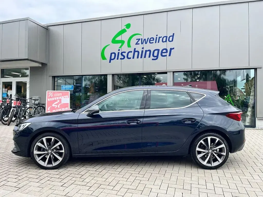 Gebraucht Seat Leon FR 150 PS (110 kW) 2022 Blau Limousine