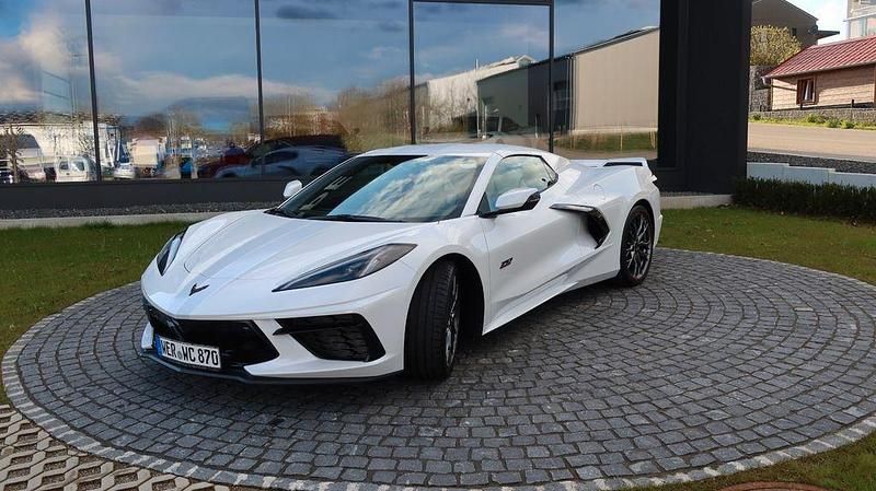 Weiß Gebraucht 2024 Corvette C8 Cabrio | 195.300 € - Bild 1/4