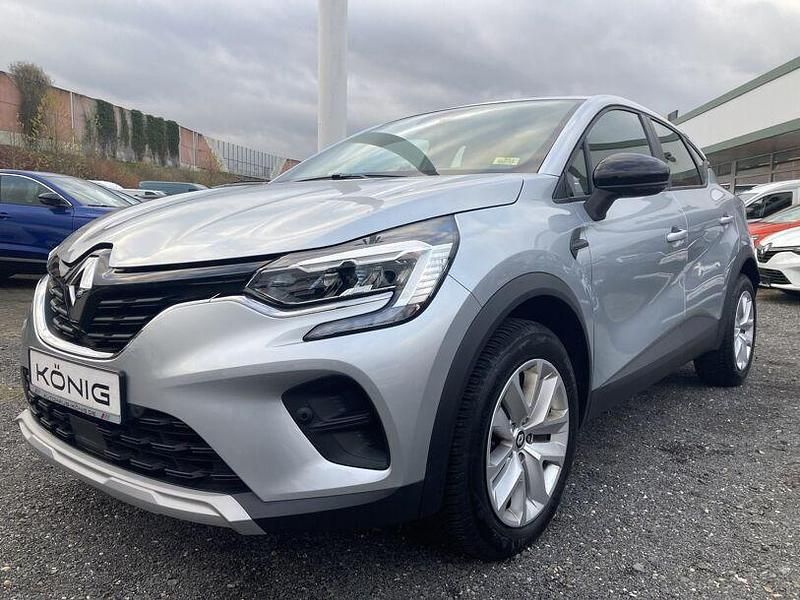 Silber Gebraucht 2023 Renault Captur Evolution SUV | 21.997 € (Fairer Preis) - Bild 1/4