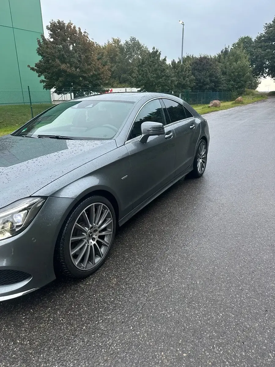 Gebraucht Mercedes CLS350 Edition 258 PS (189 kW) 2018 Grau Coupé