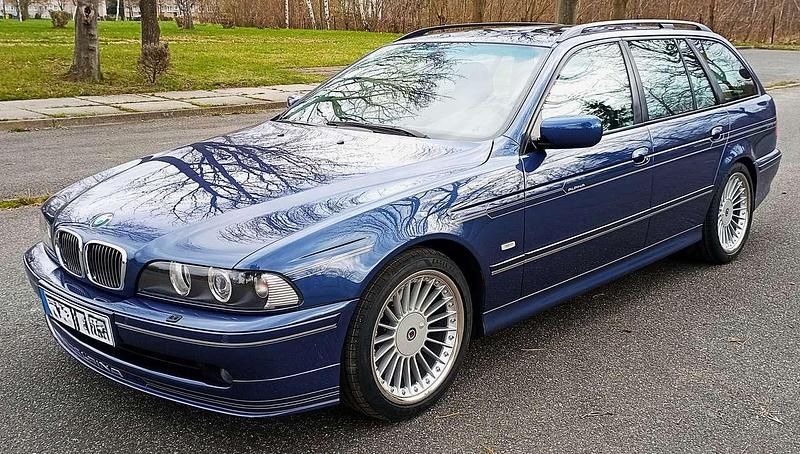 Blau Gebraucht 2001 Alpina B10 Kombi | 39.999 € - Bild 1/4