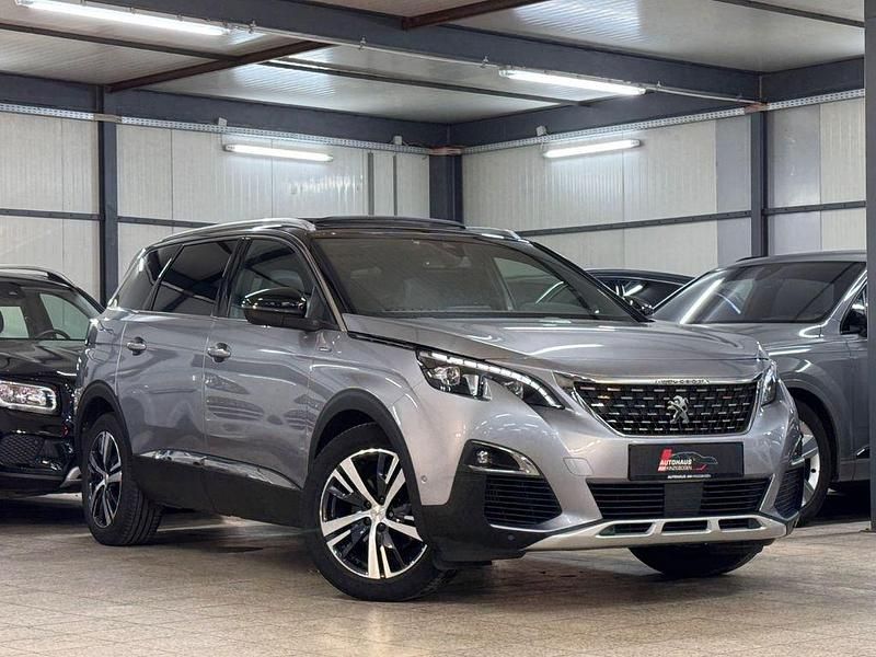 Silber Gebraucht 2020 Peugeot 5008 Allure Van / Kleinbus | 17.390 € (Guter Preis) - Bild 1/4