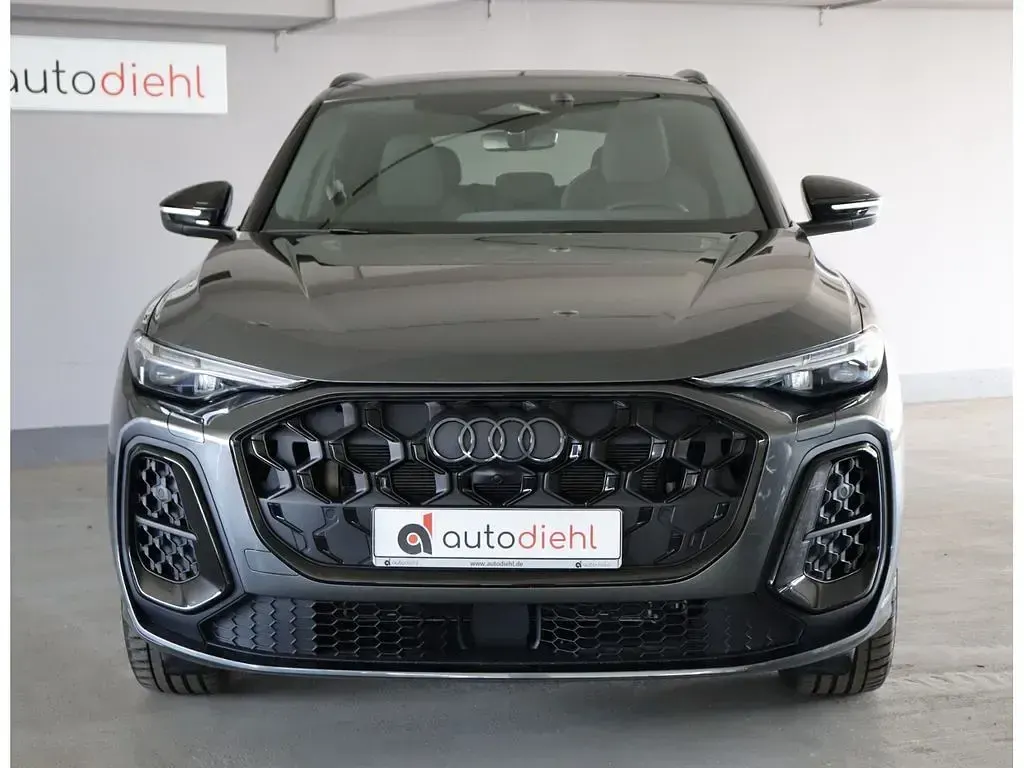 Gebraucht Audi Q5 S-Line 204 PS (150 kW) 2025 Grau SUV